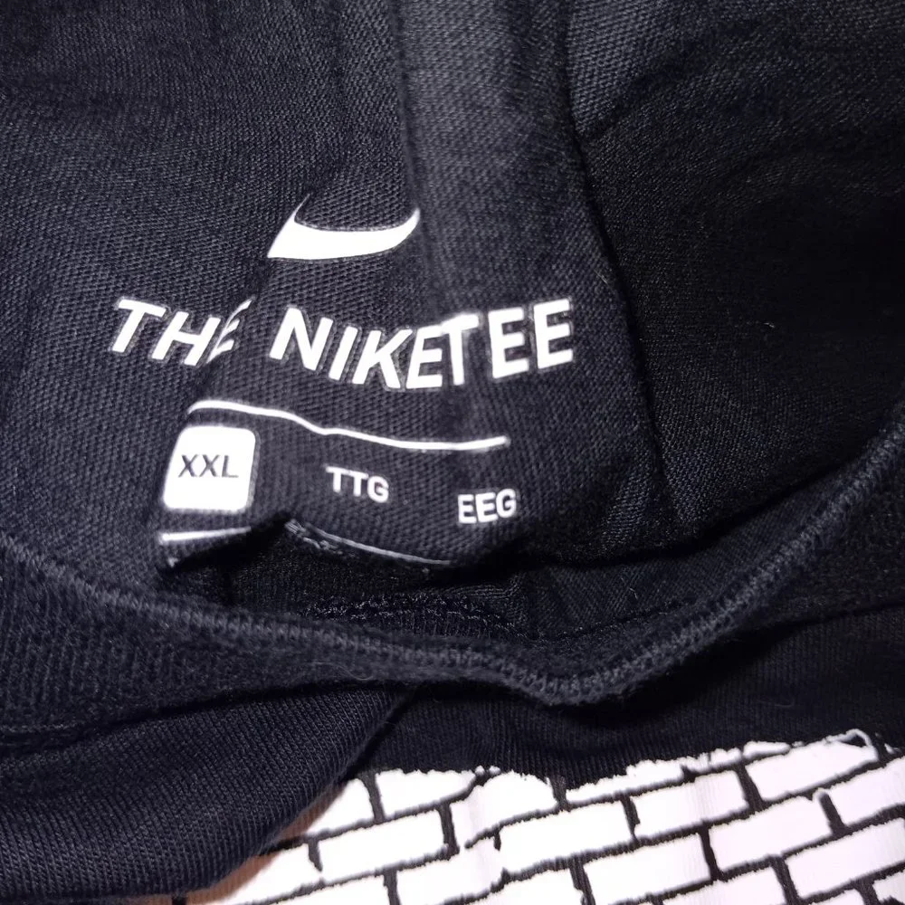 Nike Black Graphic Men's Shirt
